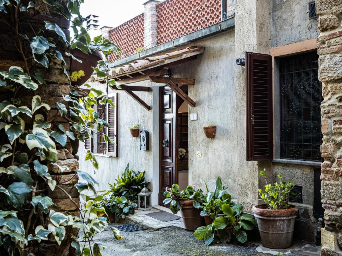 Agri Apartment La Terrazza La Ripadoro Chianni Εξωτερικό φωτογραφία