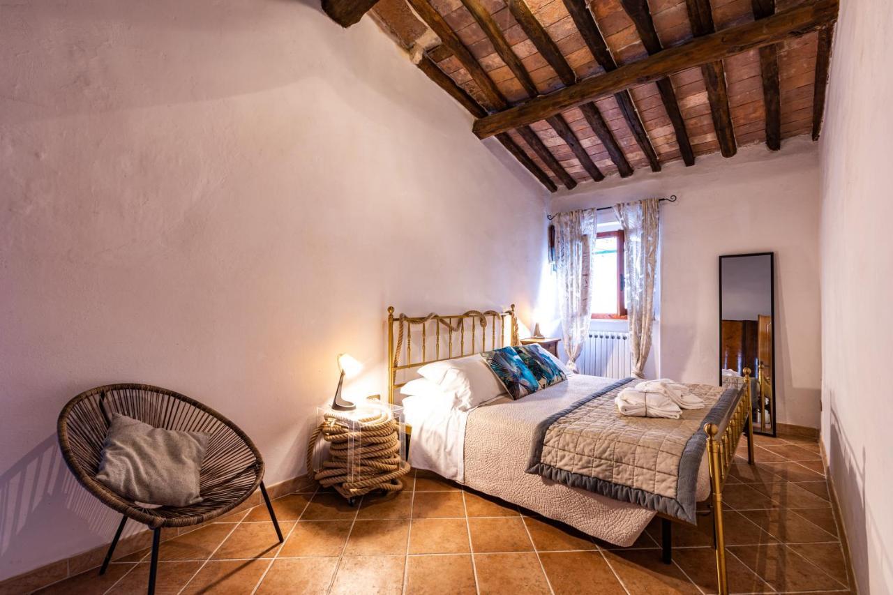 Agri Apartment La Terrazza La Ripadoro Chianni Εξωτερικό φωτογραφία